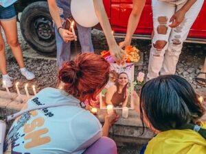 Manifestación realizada el 26 de febrero en Playa Rica para rechazar el posible feminicidio de Ana Yisela [Fotografía: Sec. Mujer Villavicencio]